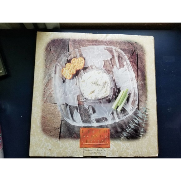 NEW Fifth Avenue Crystal Narcissus 13" Inch Chip And Dip Frosted Crystal - Picture 6 of 7